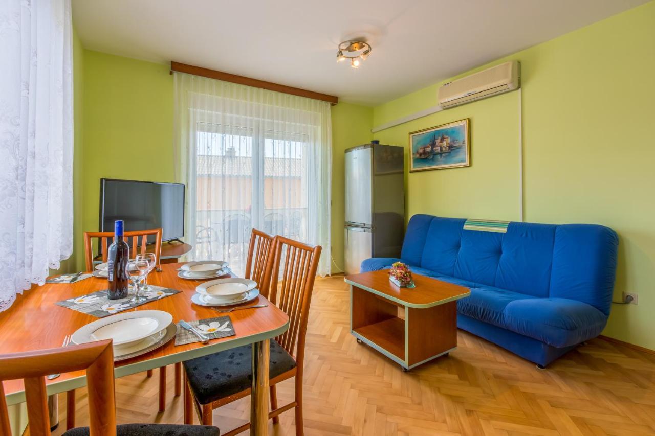 קריקווניצה Apartmani Ilicevic מראה חיצוני תמונה